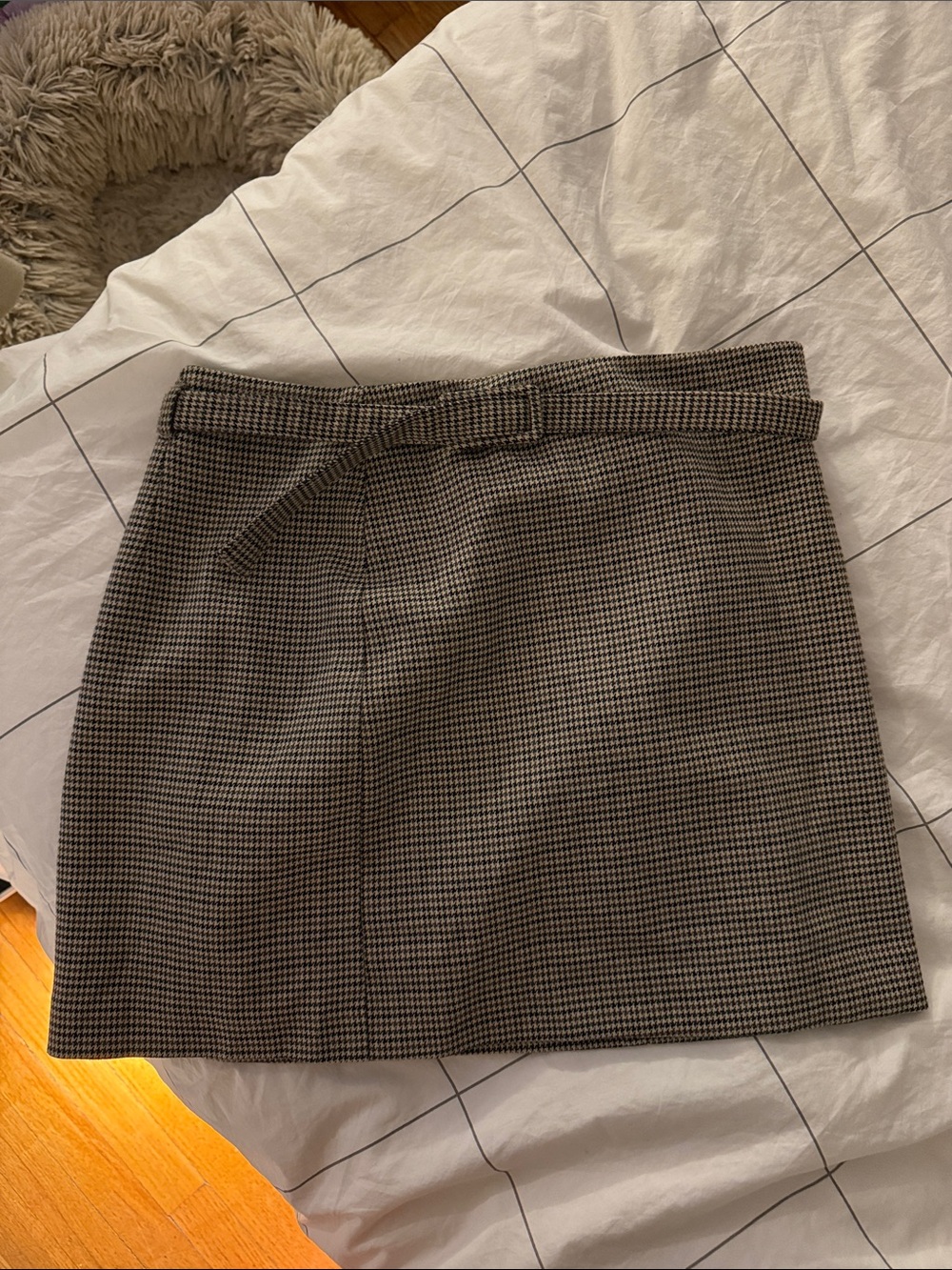Mango Black and Cream Houndstooth Mini Skirt with Waist Tie